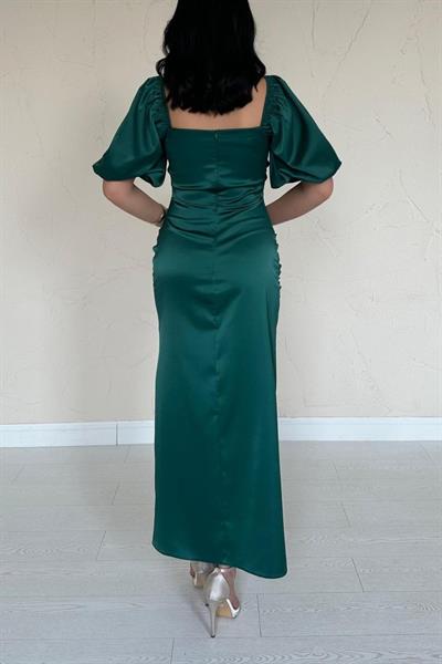 Zümrüt Büzgülü Saten Elbise