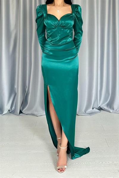 Zümrüt Göğsü Kuplu Yırtmaçlı Elbise