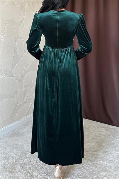 Zümrüt Göğüs Altı Taşlı Elbise