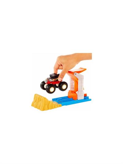 Hot Wheels Monster Trucks Akrobasi Tekerleği Oyun Seti