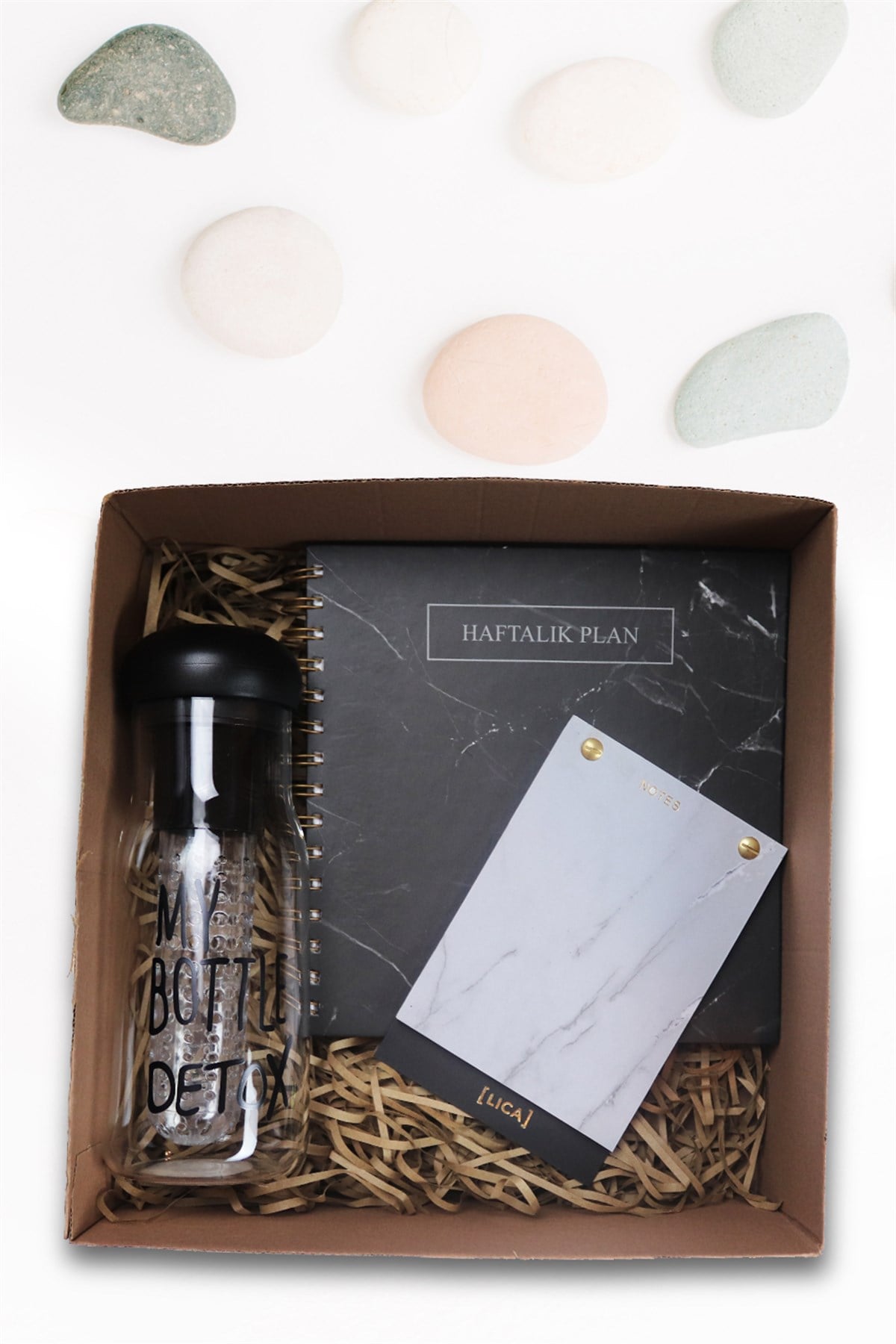 BLACK DETOX MUTLULUK KİTİ