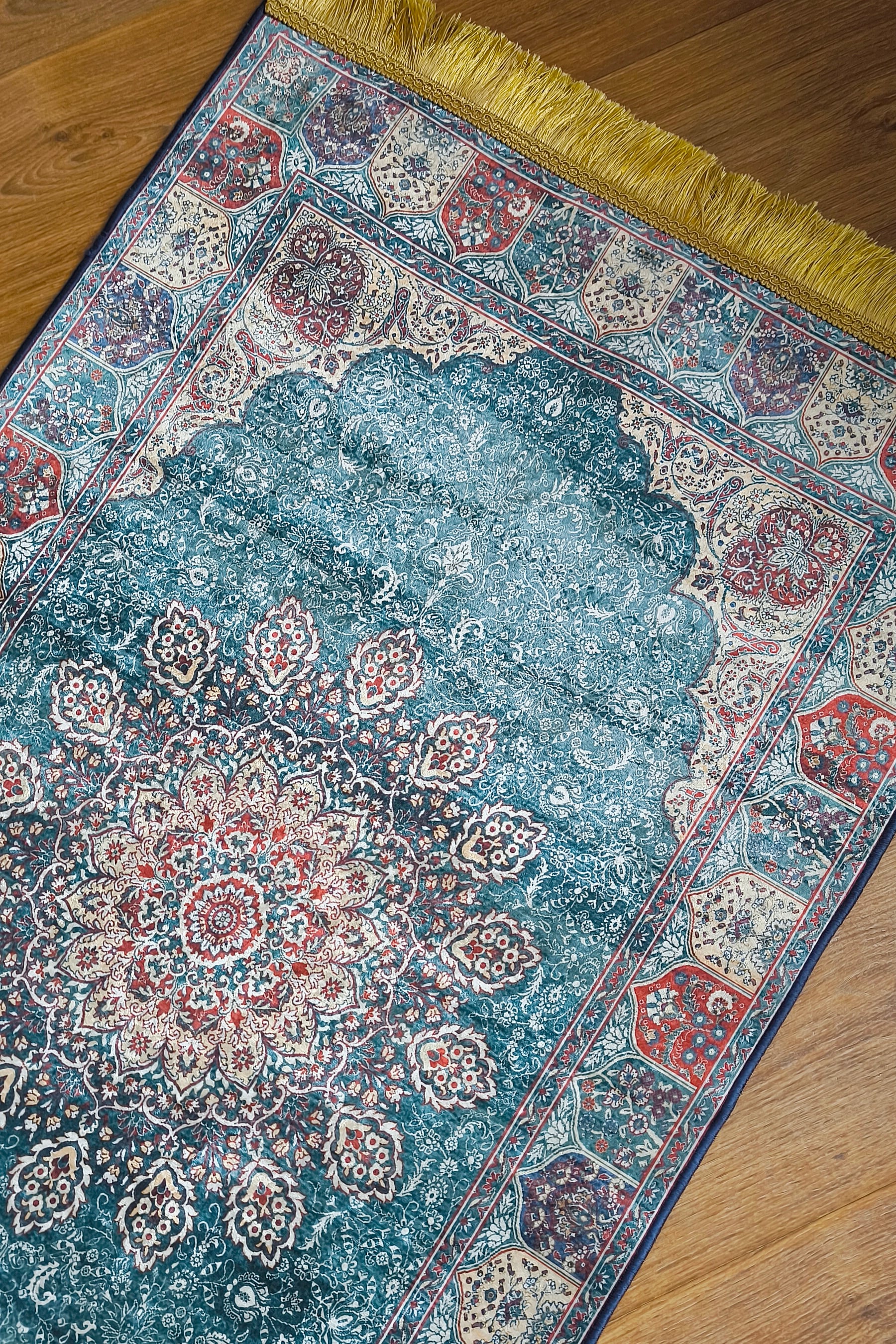 Kadife Kilim Desen Seccade
