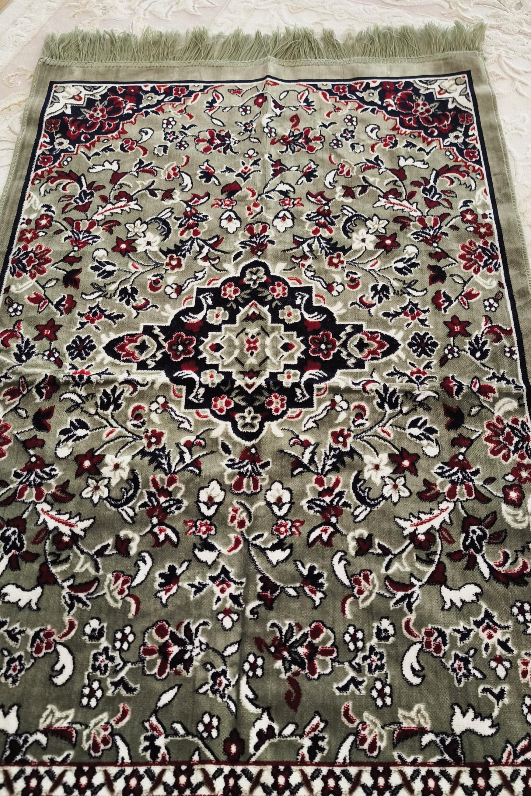 Seccade Ravza Ravza Desenli Dokuma Seccade Modelleri, Etnik Motifli Namaz Seccadesi ...