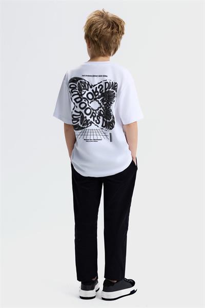 Nk Erkek Çocuk Back Down Tshirt 8-14 Yaş Beyaz-Siyah