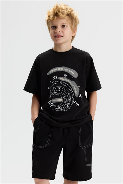 Nk Erkek Çocuk Labirent Tshirt 8-14 Yaş Siyah