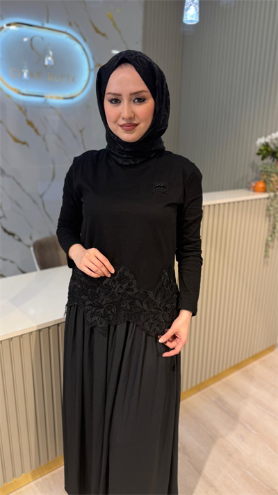 GHİSA 4438 GÜPÜR DETAYLI PENYE BLUZ- SİYAH