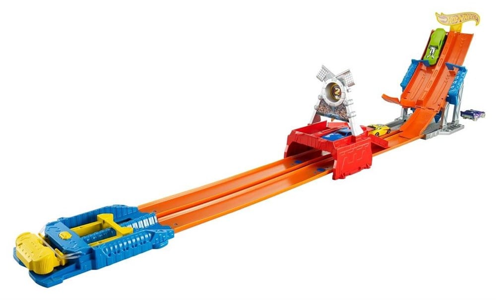 Hot Wheels Yüksek Skor Atlayışı Yarış Seti Hızlı Geçiş Parkuru BGJ24-CFC30 Hot Wheels CFC30
