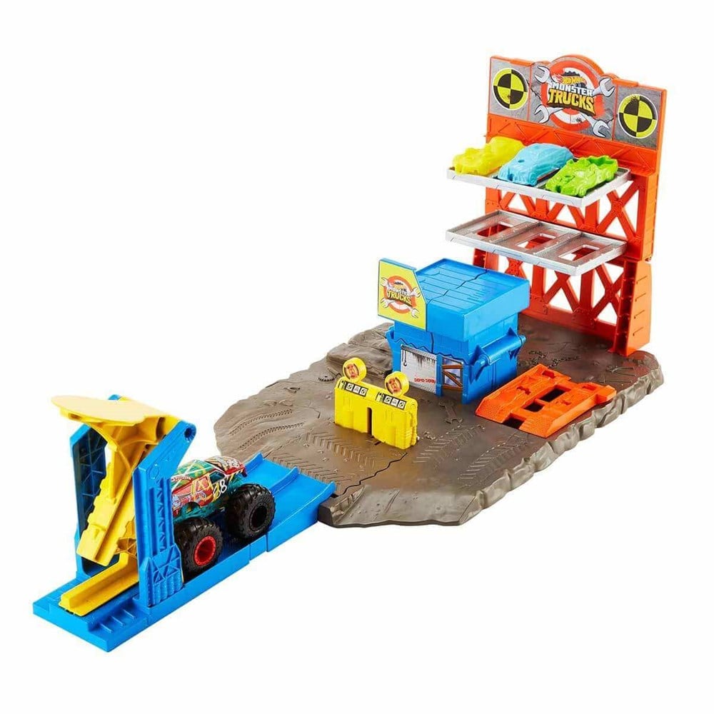 Hot Wheels Monster Trucks Patlama İstasyonu Oyun Seti HFB12 Hot Wheels HFB12