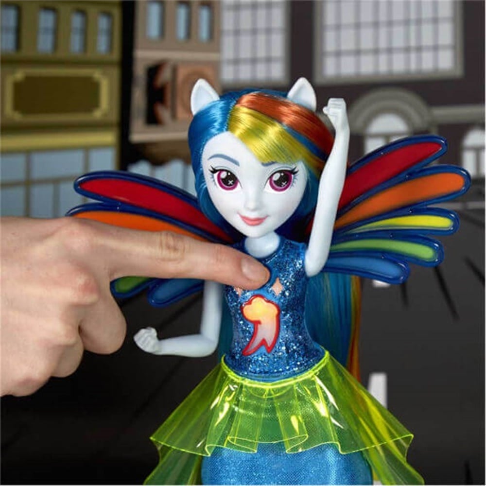 MY LITTLE PONY ISIKLI EQUESTRIA GIRLS RAINBOW DASH E1984-E2744 Toystop E2744