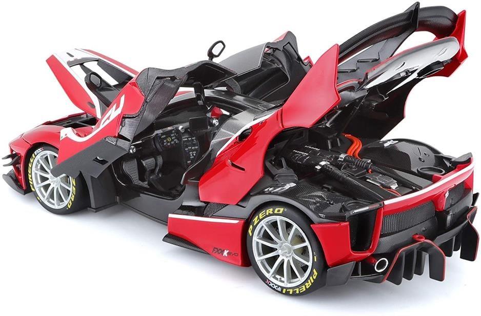 Bburago 1:18 Ferrari FXX K EVO Signature Model Araba