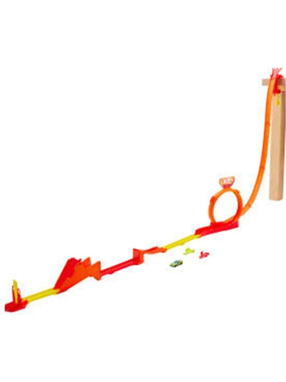 HOT WHEELS DUBLOR ATLAMA PISTI YARIS SETI JCX69 Diğer JCX69