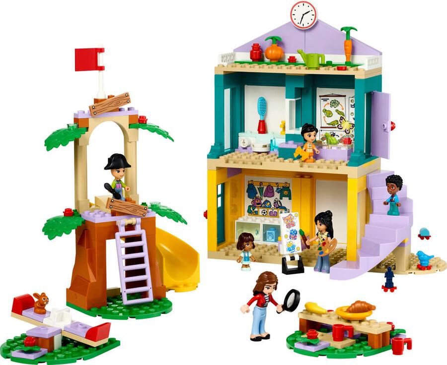 LEGO FRIENDS HEARTLAKE CITY ANAOKULU 42636 Diğer LGF42636