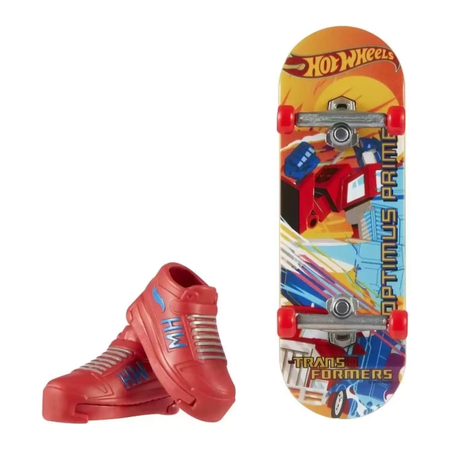 HOT WHEELS SKATE PARMAK KAYKAY VE AYAKKABI PAKETLERI OPTIMUS HMY18-HVK40 Diğer HVK40
