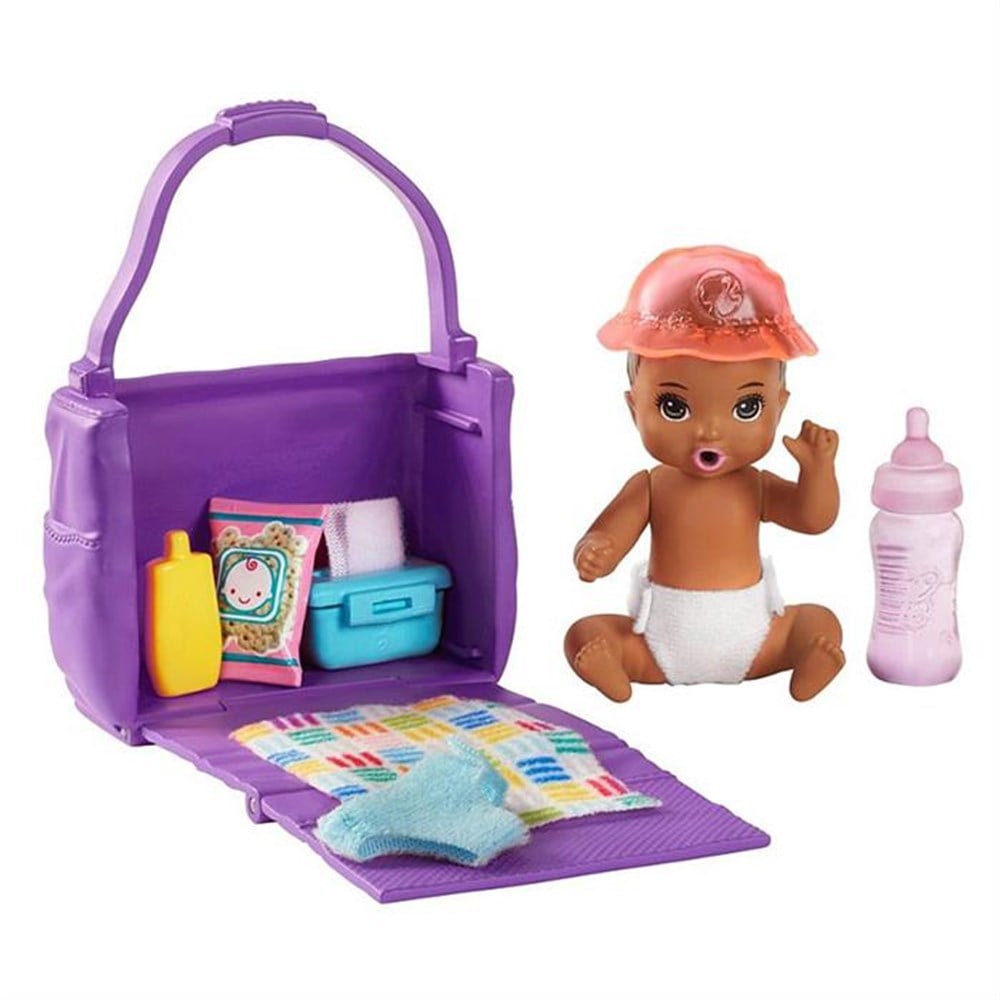 Barbie Bebek Bakıcısı Özellikli Minik Bebekler Bez Değiştirme Zamanı GHV83-GHV86 Barbie GHV86