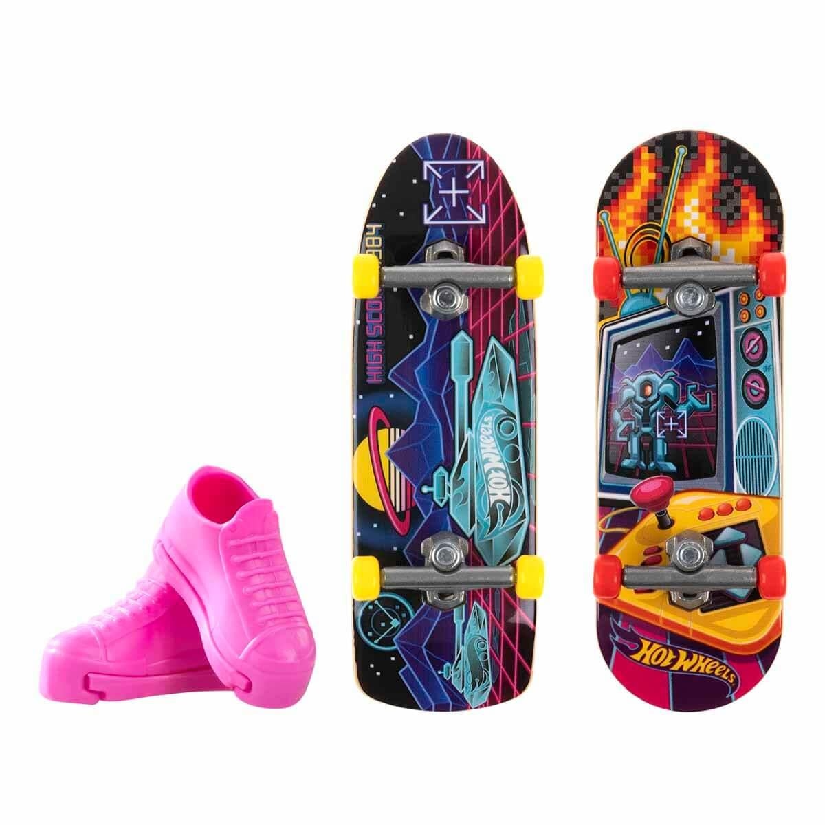 Hot Wheels Skate Retro Temalı Ikili Parmak Kaykay ve Ayakkabı HXL17-HXL21 Hot Wheels HXL21