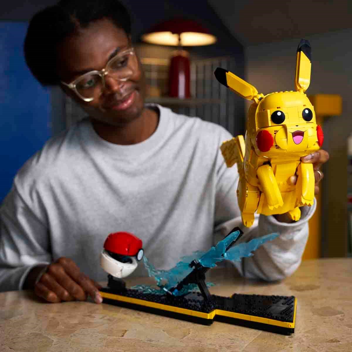 LEGO Pokémon Pikachu ve Poké Topu 72152
