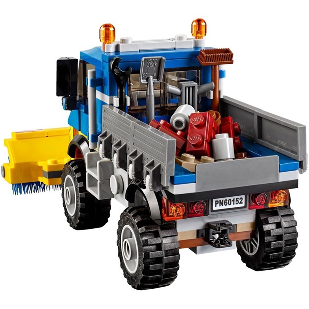 Lego City Süpürücü ve Ekskavatör LSC60152