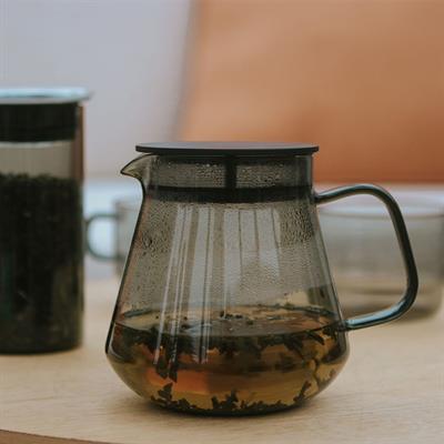 Hario COLORS Tea & Coffee Servis Sürahisi (600 ml)