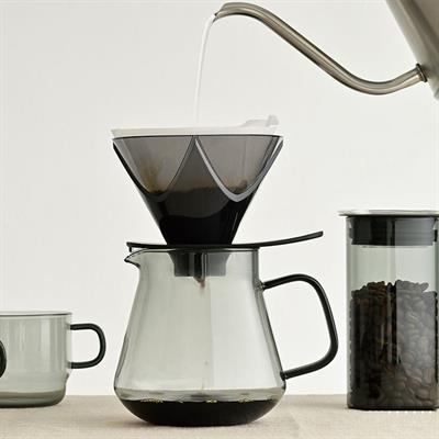 Hario COLORS Tea & Coffee Servis Sürahisi (600 ml)