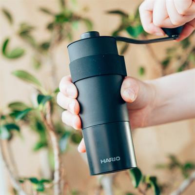 Hario Mini Black Pro Çelik Bıçaklı Kahve Değirmeni