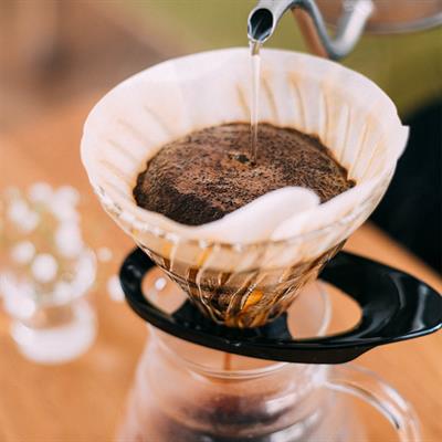Hario V60 02 Cam Dripper (Siyah)
