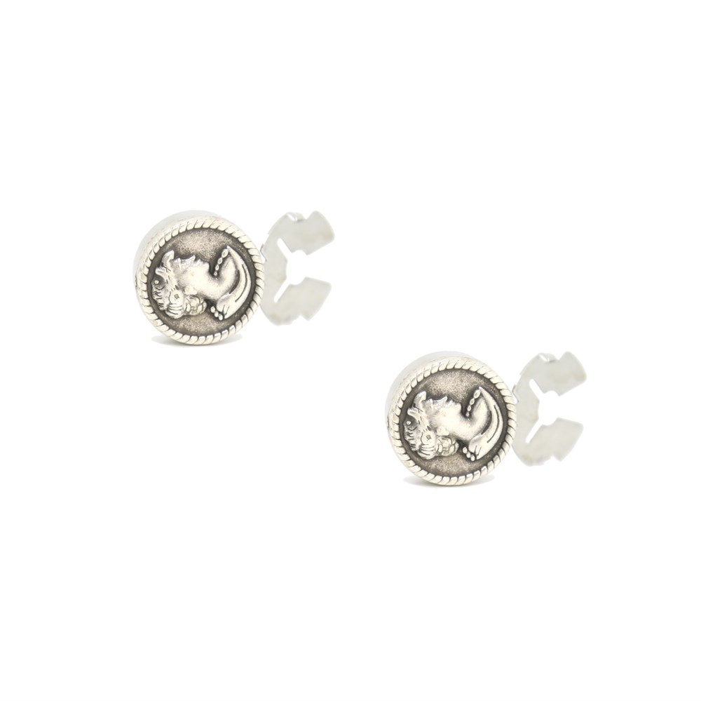 Geçmeli Kol Düğmesi 