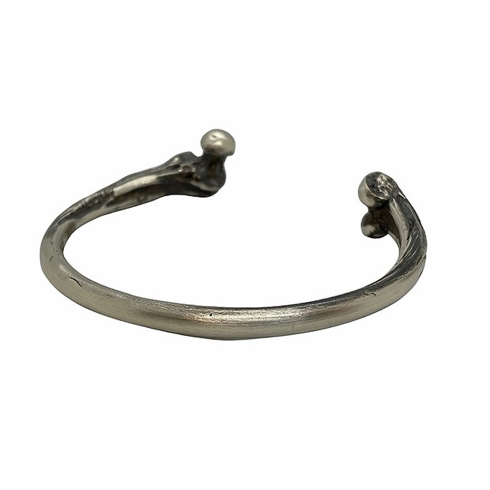 Gümüş Bileklik - Katip