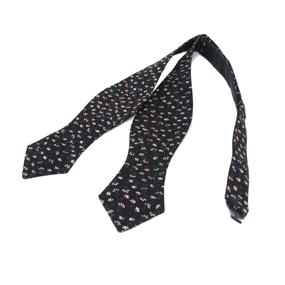 Çiçek Desenli Açık Papyon