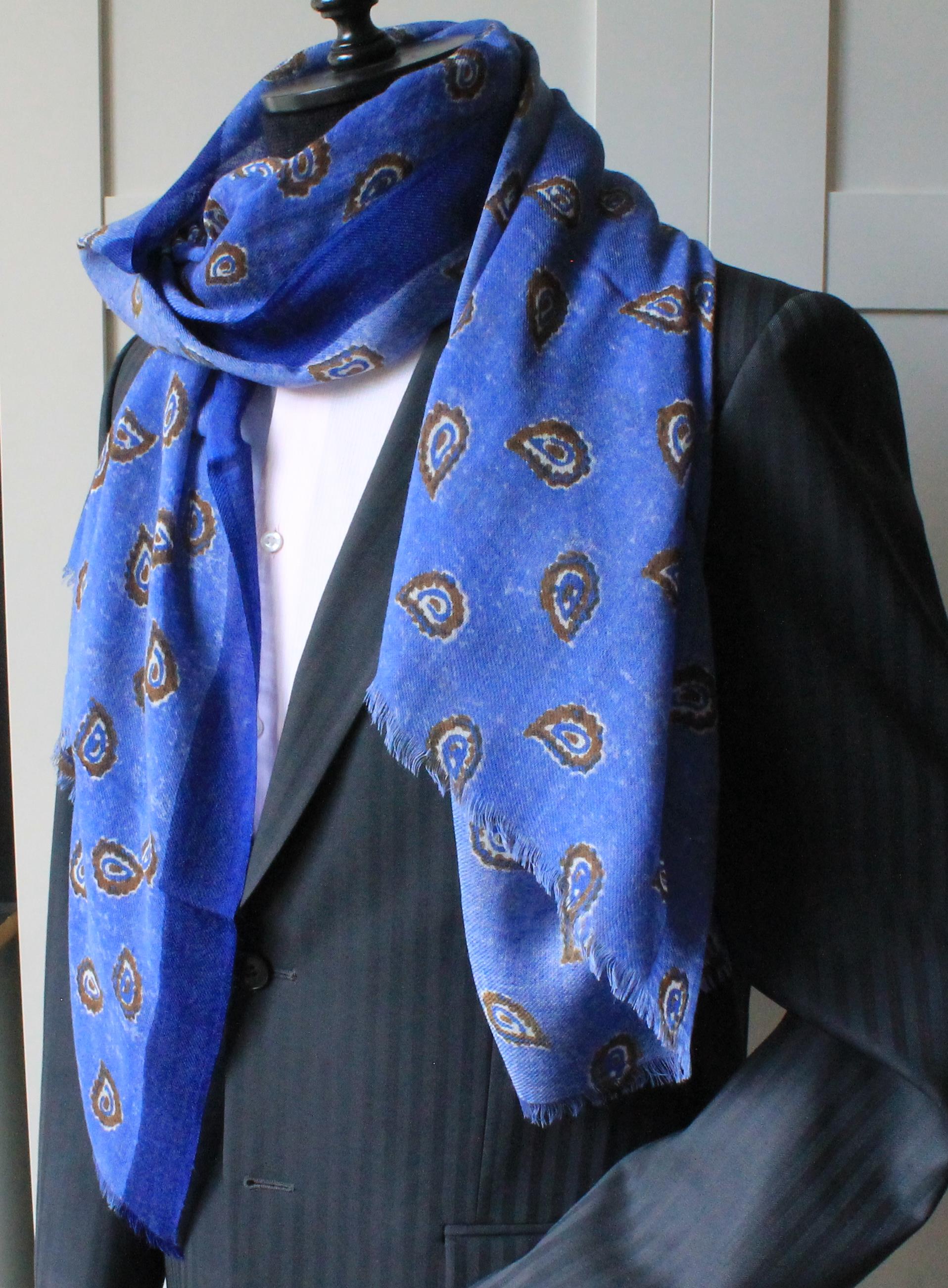 El Yapımı Desenli Yün Şal