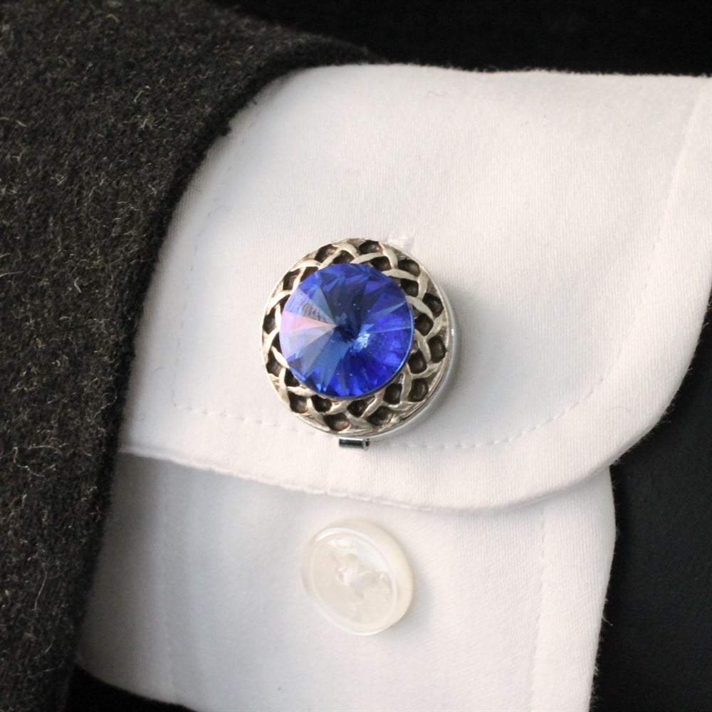 Geçmeli Kol Düğmesi 