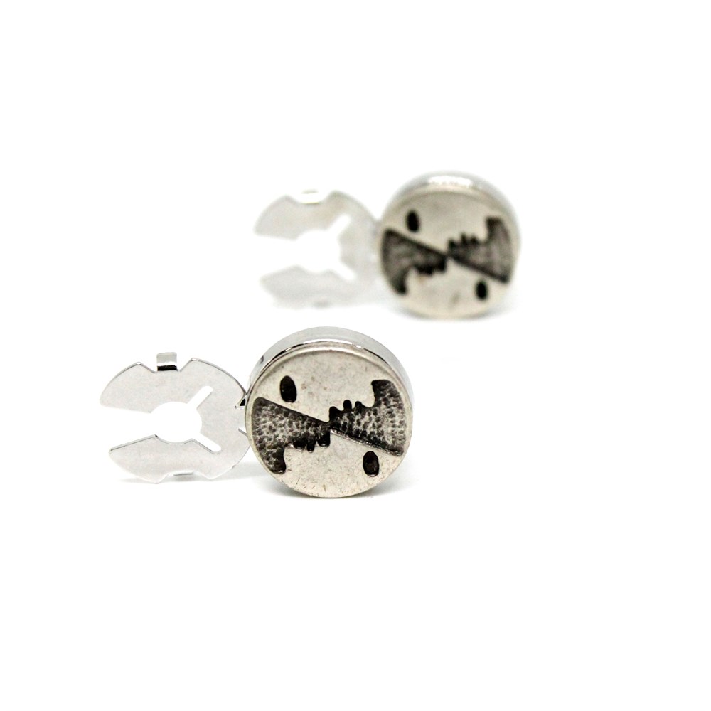 Geçmeli Kol Düğmesi