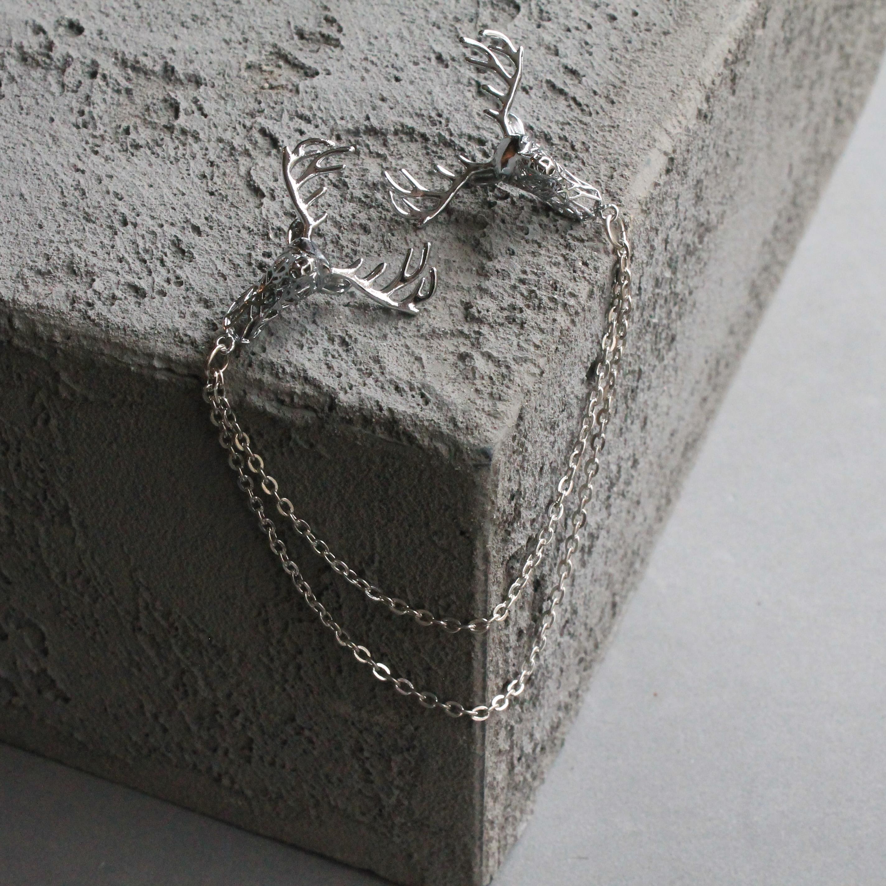 Geyik Figürlü Gömlek Yaka İğnesi