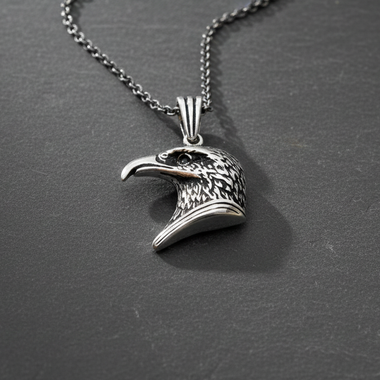 Kartal Kafası Figürlü Gümüş Kolye