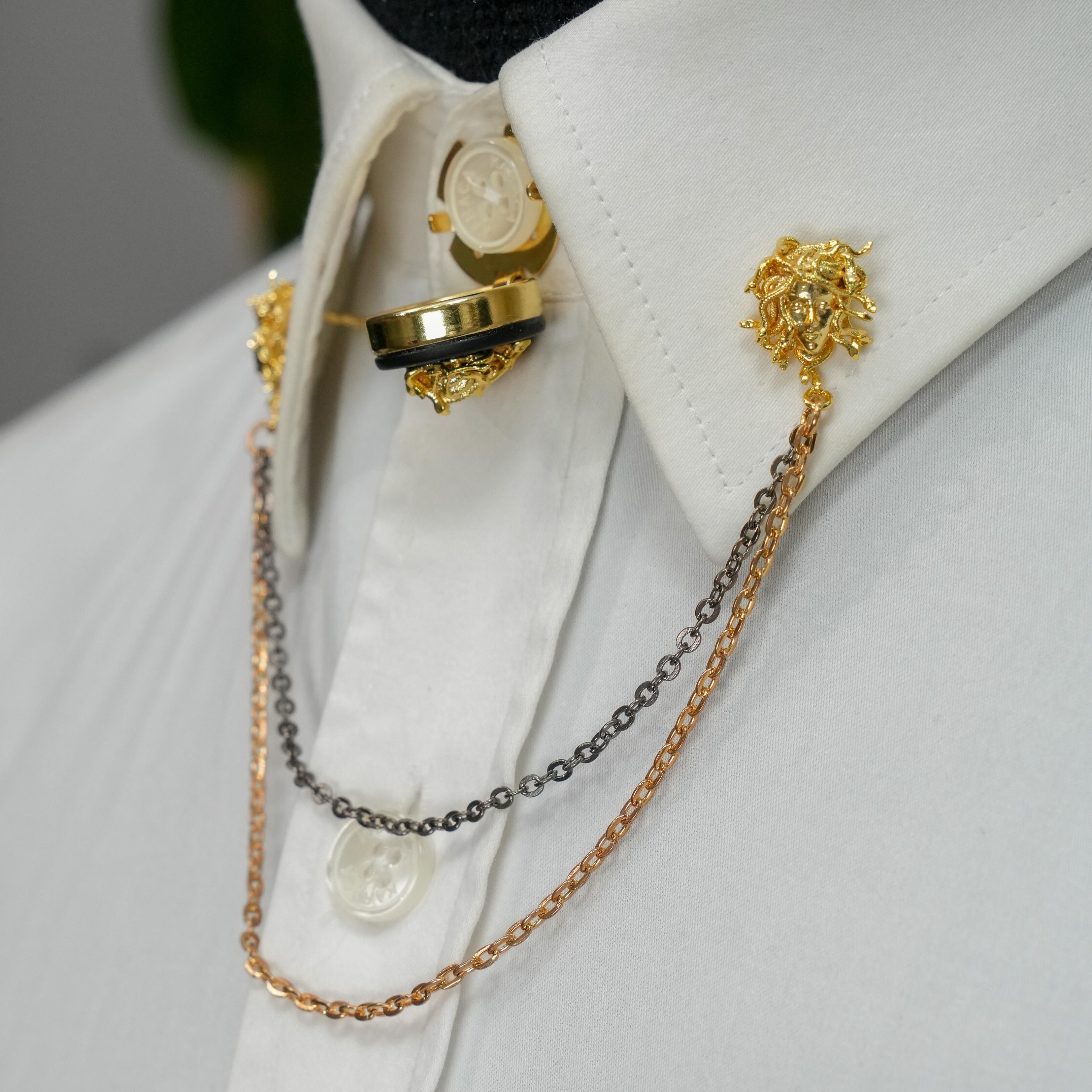 Medusa Figürlü Gömlek Yaka İğnesi