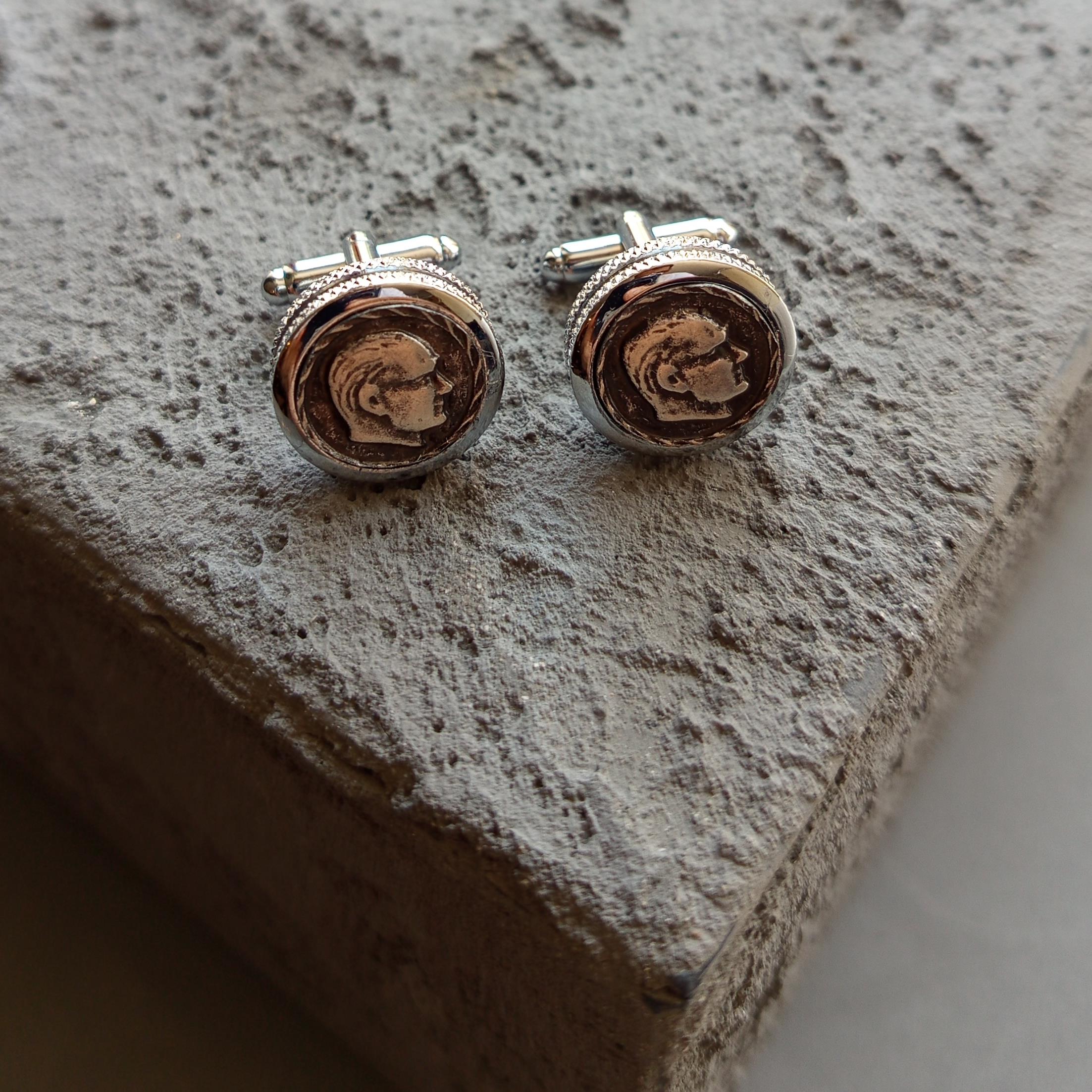 Mustafa Kemal Atatürk Figürlü Klasik Kol Düğmesi