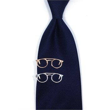 Gözlük Kravat İğnesi