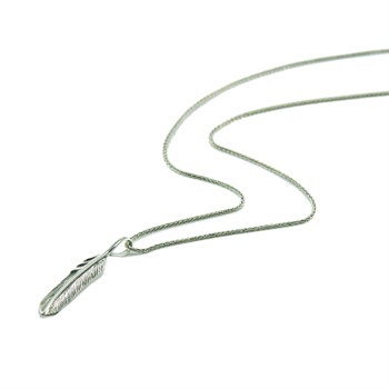 Kuş Tüyü Kolye
