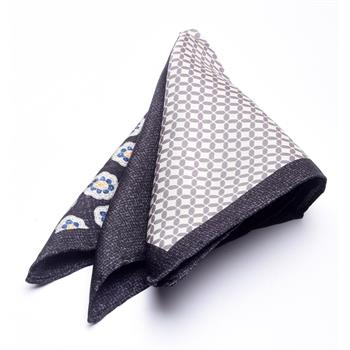 4 Desenli İpek Cep Mendili 