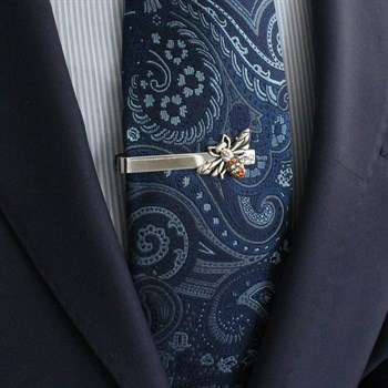 Arı Figürlü Kravat İğnesi