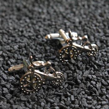 Bisiklet Figürlü Klasik Kol Düğmesi