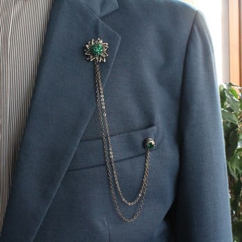 Çiçek Figürlü Ceket Yaka İğnesi
