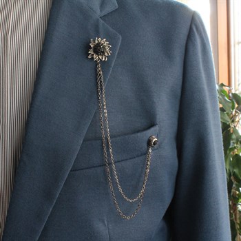 Çiçek Figürlü Ceket Yaka İğnesi