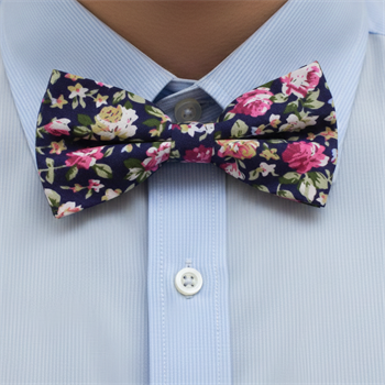 Çiçek Desenli Lacivert Papyon