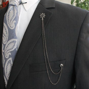 Dümen Figürlü Ceket Yaka İğnesi