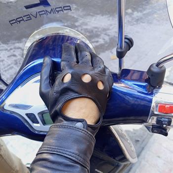 Erkek Siyah Deri Sürücü Eldiveni