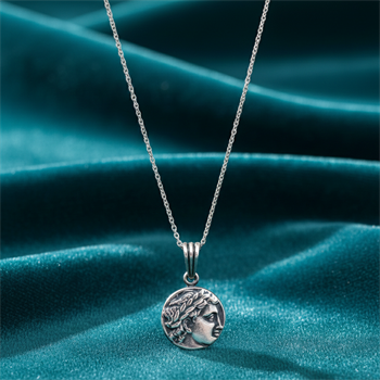 Eski Para Gümüş Kolye