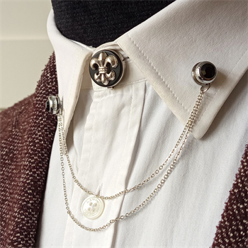 Fleur De Lis Figürlü Ceket & Gömlek Aksesuar Seti