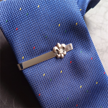 Fleur De Lis Figürlü Geçmeli Kol Düğmesi ve Kravat İğnesi Seti