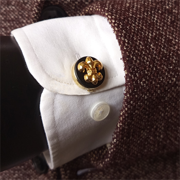 Fleur De Lis Figürlü Geçmeli Kol Düğmesi ve Kravat İğnesi Seti