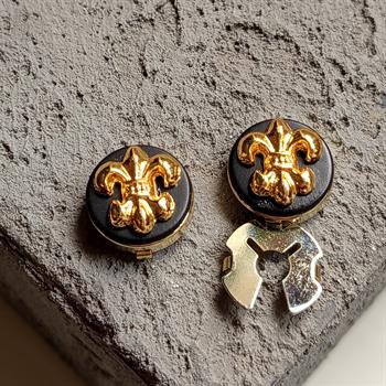 Fleur de Lis Figürlü Geçmeli Kol Düğmesi 